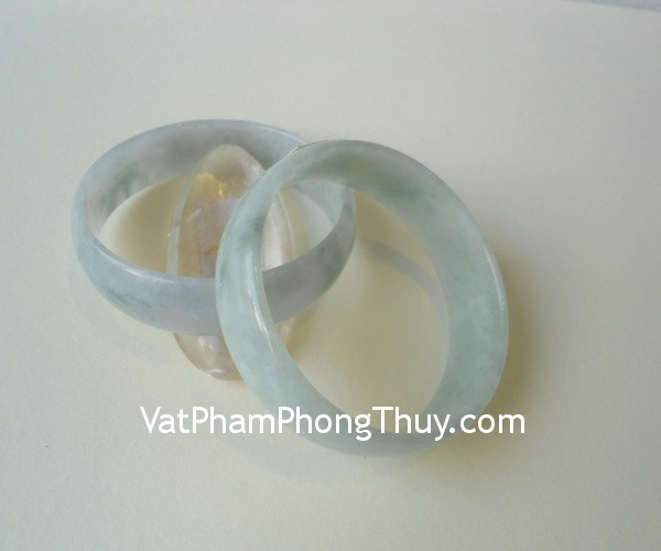 VM102 10450 1 Vòng đeo tay đá phong thủy cẩm thạch vân xanh nhạt VM102 10450