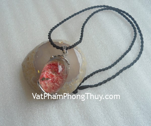 mat ta uu linh do s865 2318 1 Dây chuyền đá phong thủy thạch anh ưu linh đỏ bọc bạc S865 2318